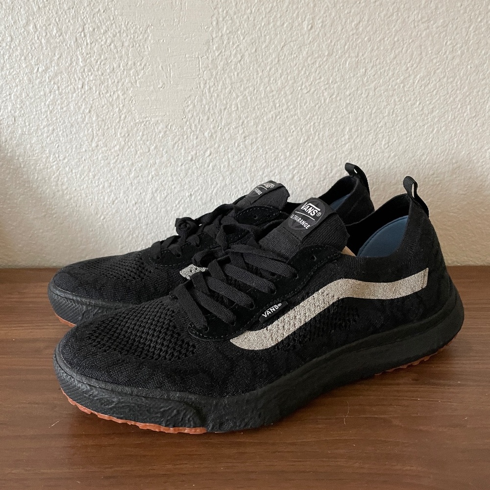 Vans Mens Ultrarange EXO - Size 11 - NEW w/o Box